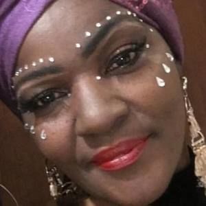 Meet your Posher, Deborah